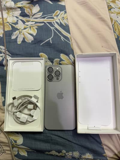 Apple iPhone 15 Pro Max
