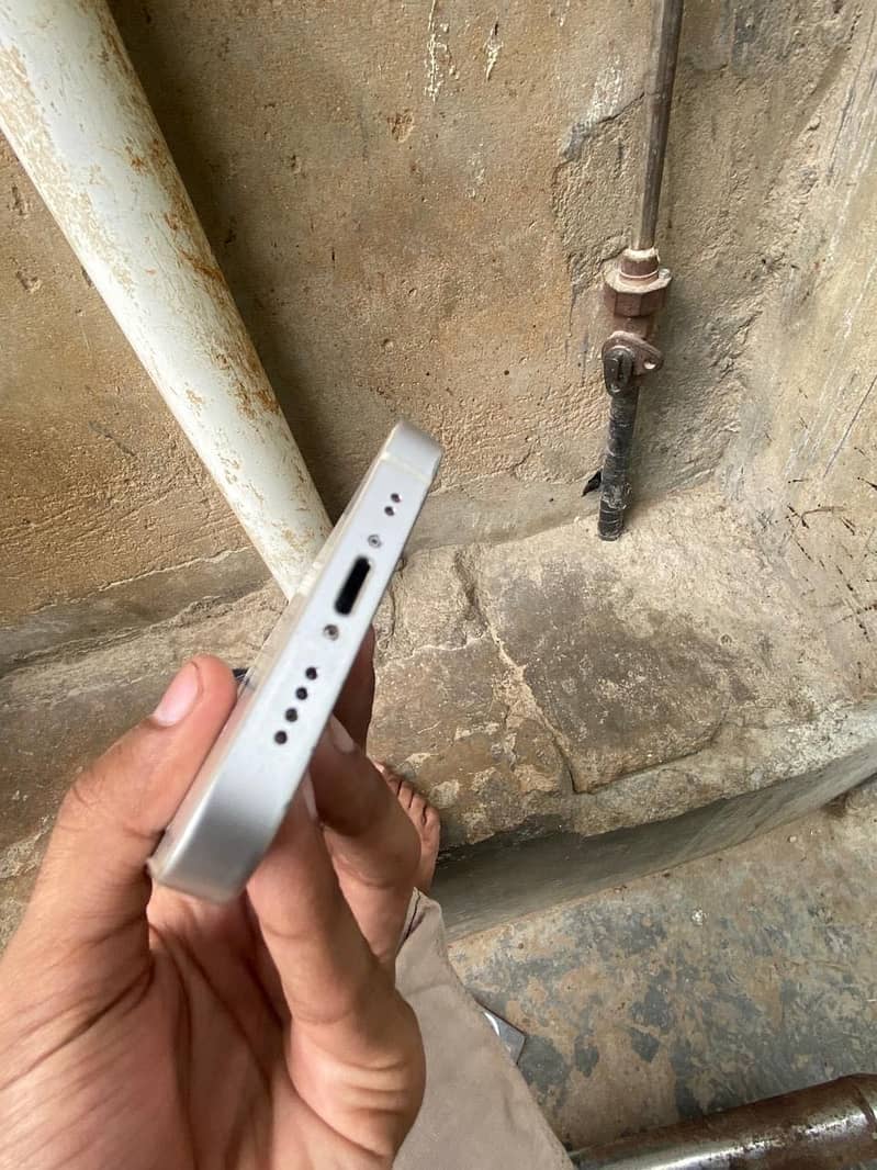 Apple iPhone 12 mini 2