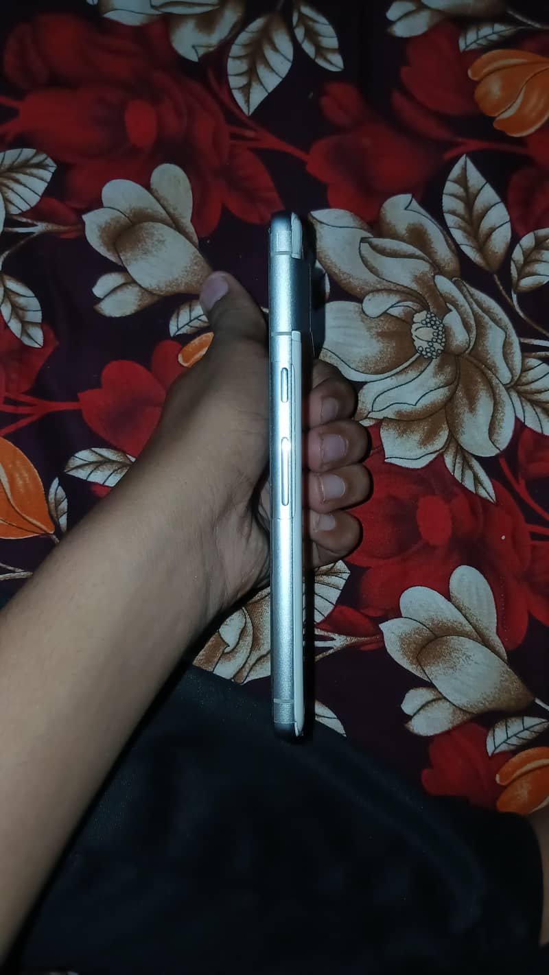 Google Pixel 7 2