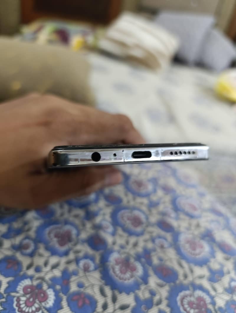 Tecno CAMON 30 5