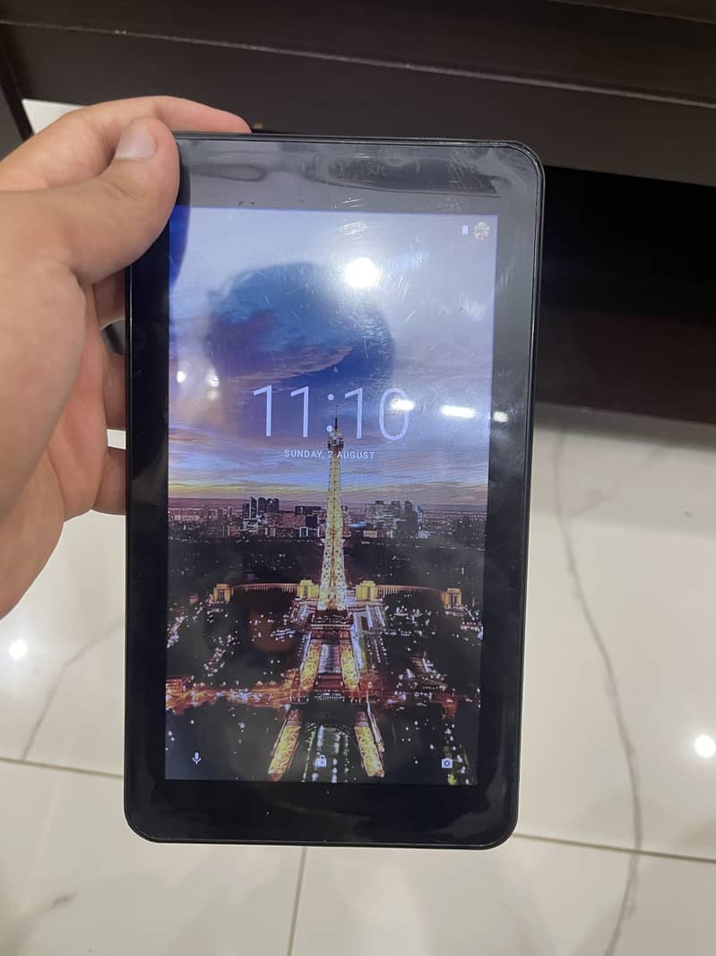 Q Tab tablet 9