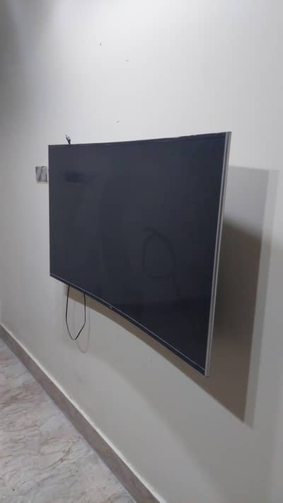 3 x LED TVs (DEAD) For Sell
