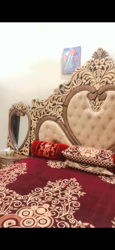 King size bed set for sale