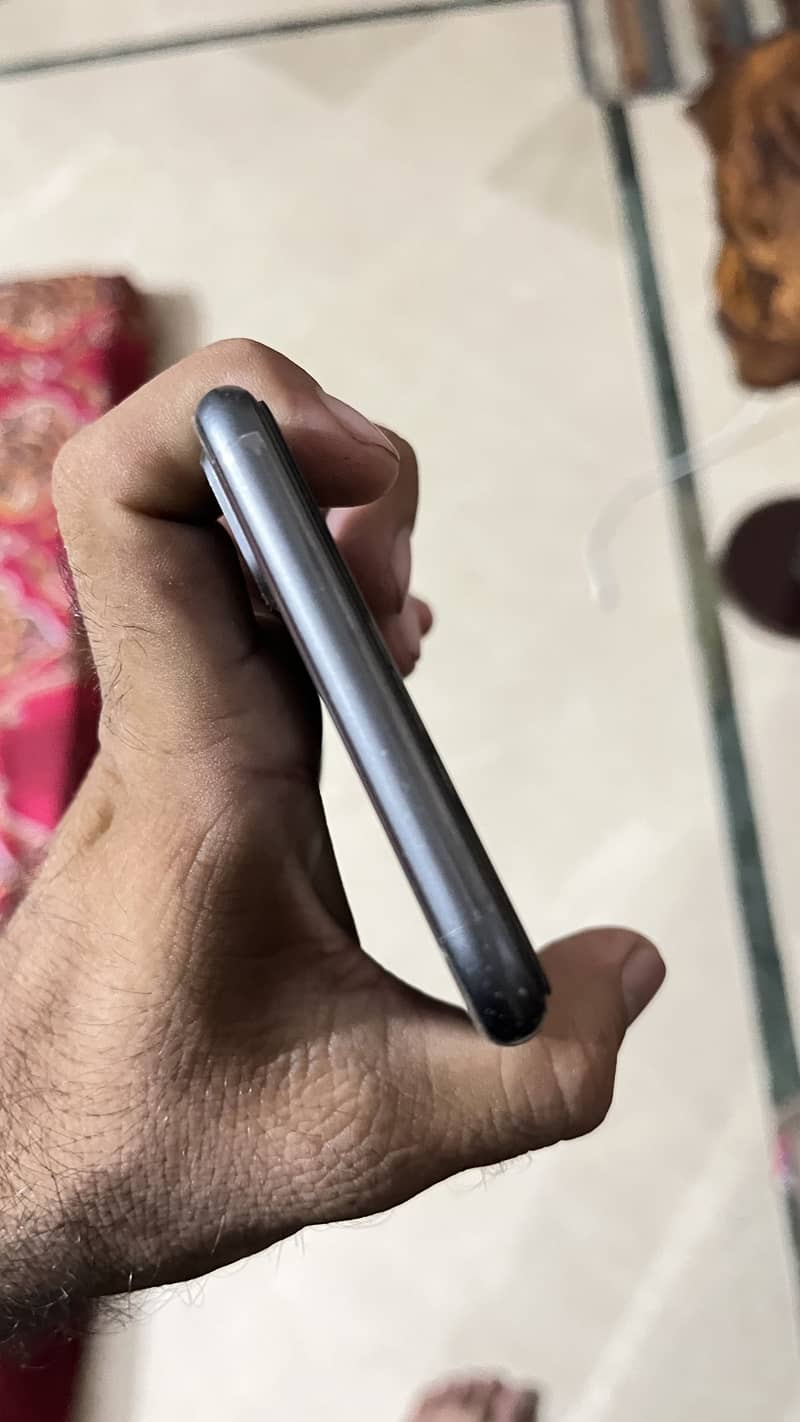 Apple iPhone 8 Plus 0