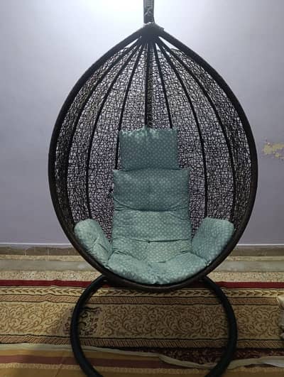 Egg swing chair only 3 months used