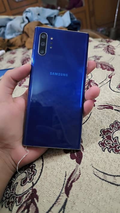Samsung GALAXY NOTE 10 PLUS 5G. 12/256 WITH FULL BOX . C APPROVED.