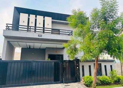 Tripple Storey 10 Marla House Available In Mujahid Green Valley For sale