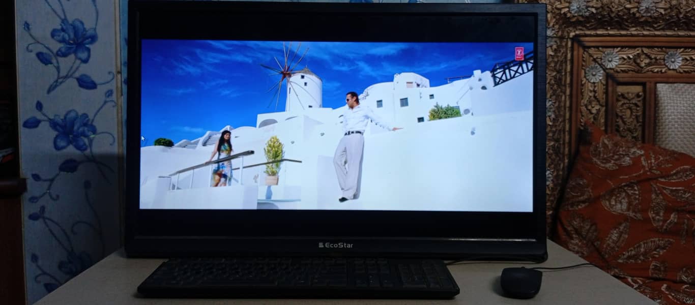 Lcd computer setup with study table 3