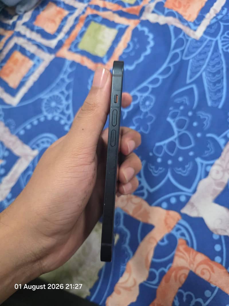 iphone 14 JV 1