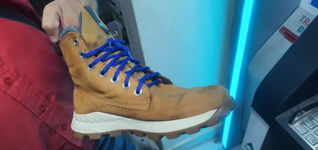 Original Timberland shoes made in Cambodia 10 number or 43
