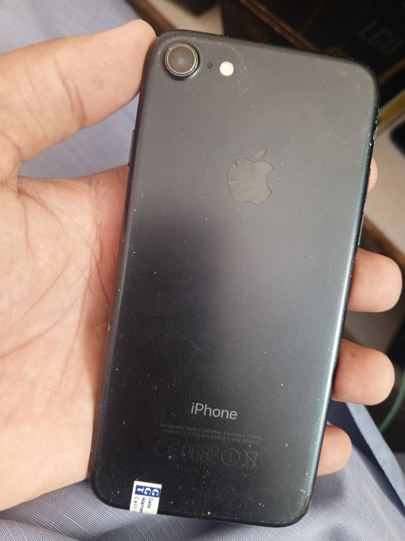 Apple iPhone 7 5