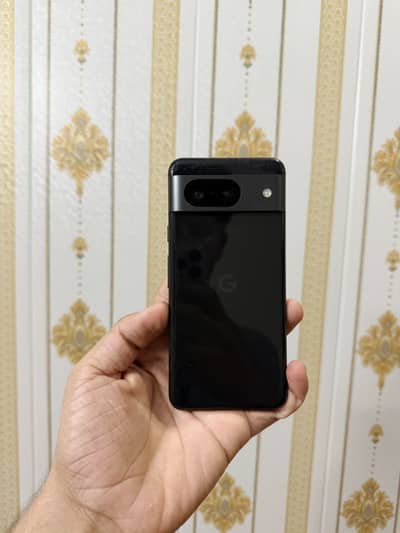 Google Pixel 8