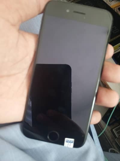 Apple iPhone 8