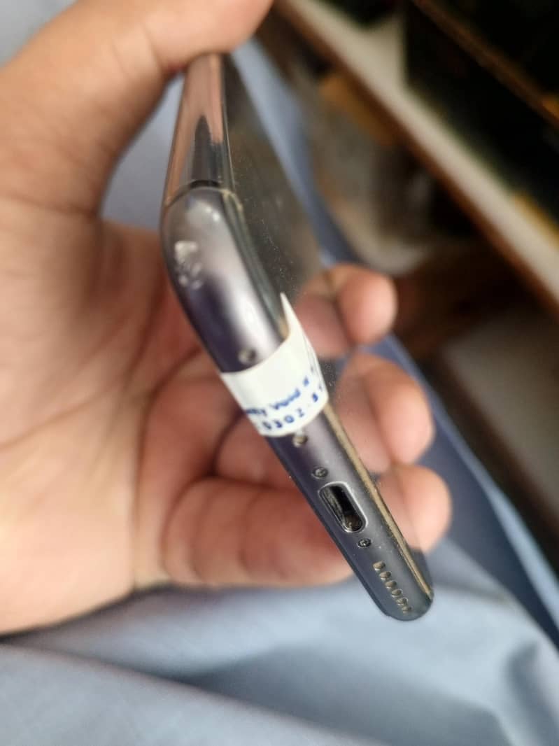 Apple iPhone 8 5