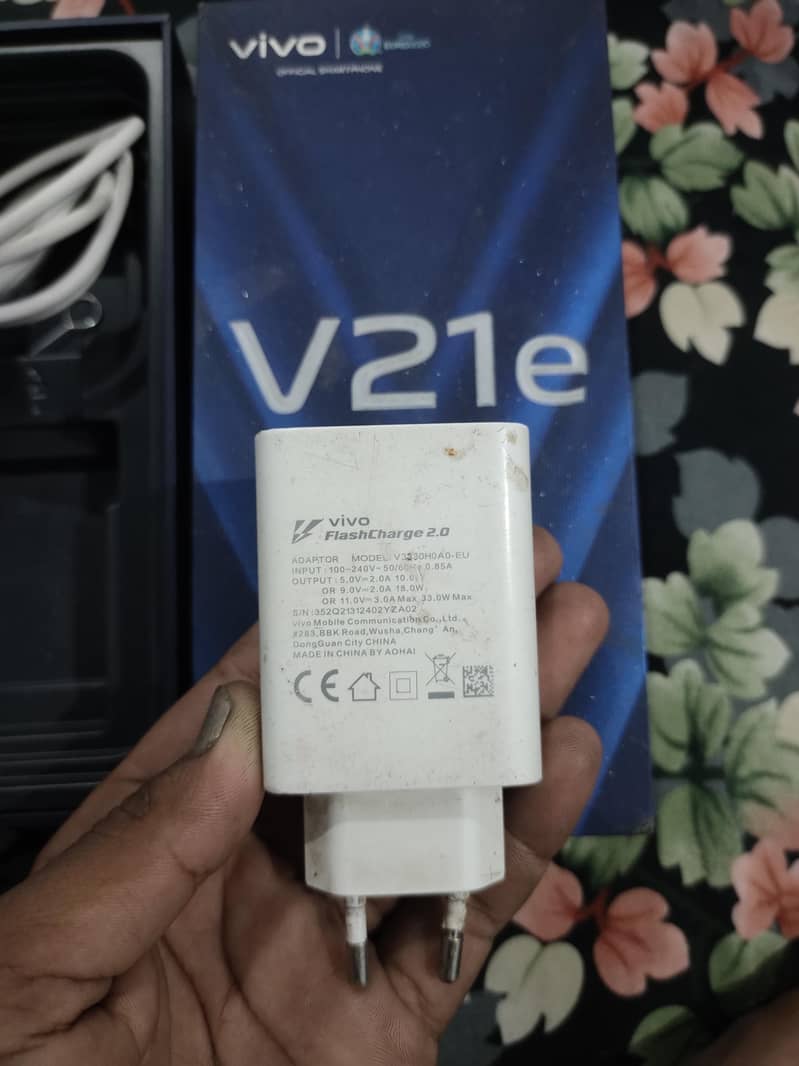 Vivo V21e 0