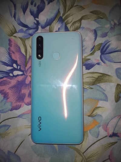 Selling my Vivo Y19 in excellent condition