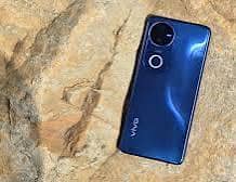 Vivo V50