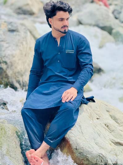 Najeeb khan