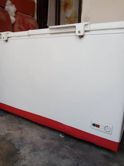 DC inverter freezer