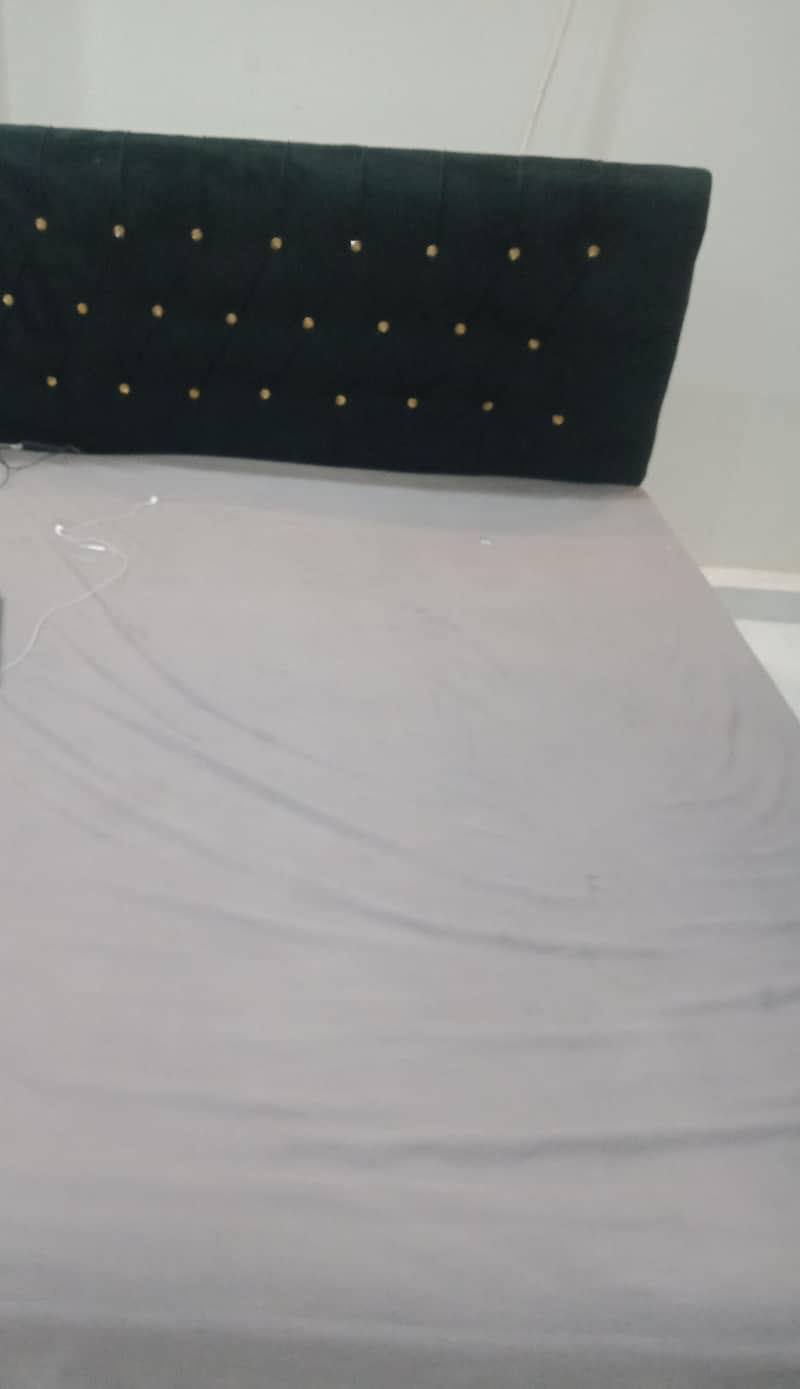 KingSize Double Bed 0