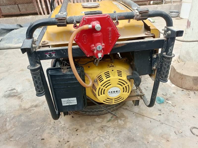 Aksa generator 8kv 2