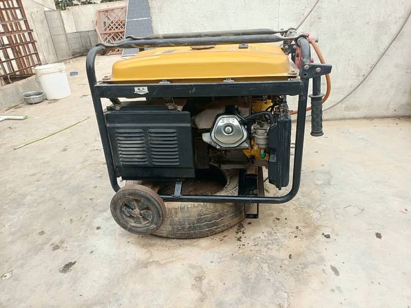 Aksa generator 8kv 3