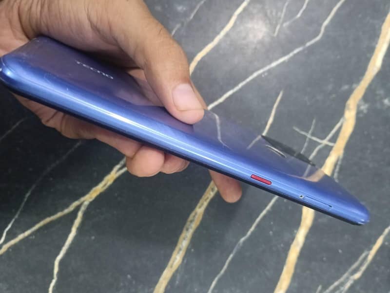 Tecno Pova 2
