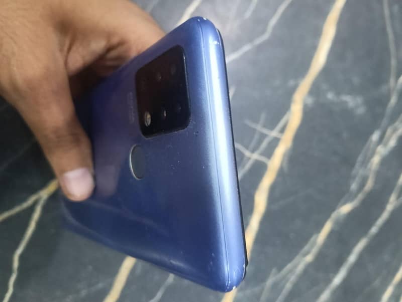 Tecno Pova 5