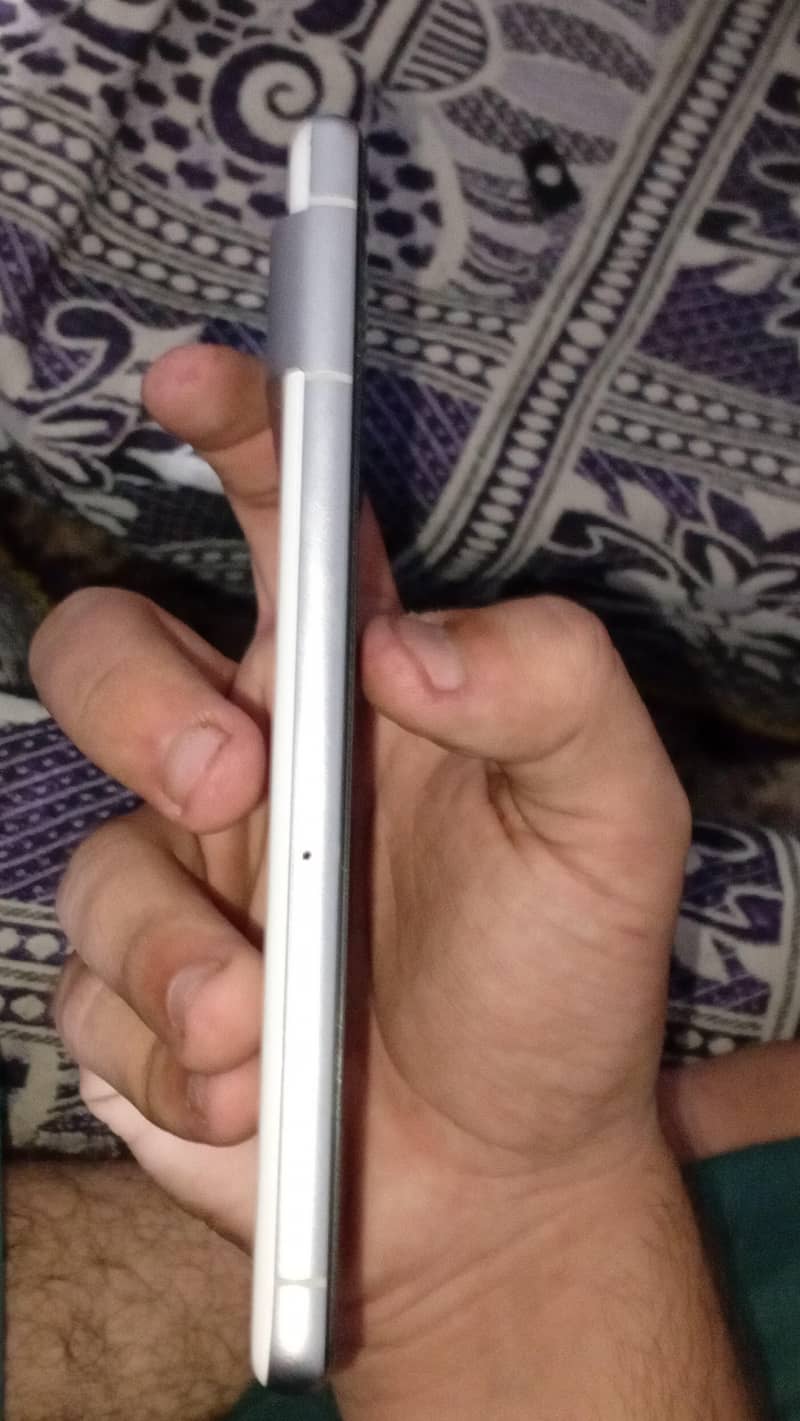 Google Pixel 7 2