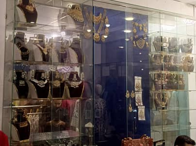 almari or showcase
