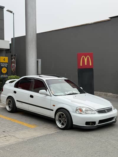 Honda Civic Oriel 1999