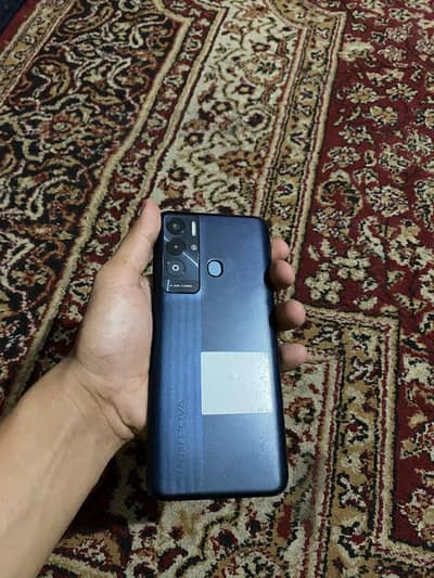 Tecno Pova Neo
