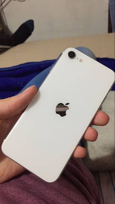 Apple iPhone SE 2020