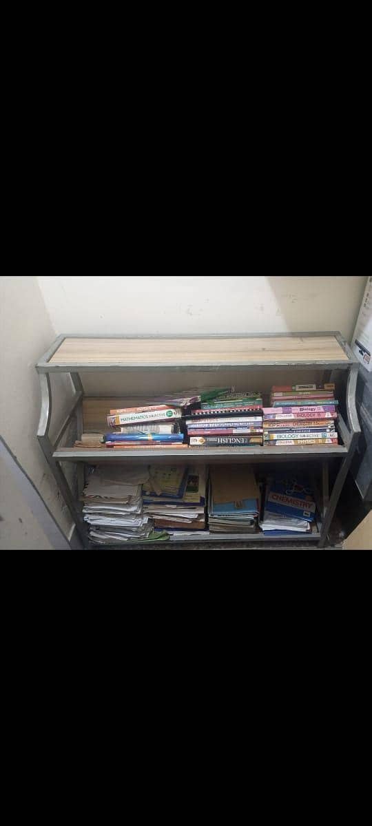 Book Shelf 0