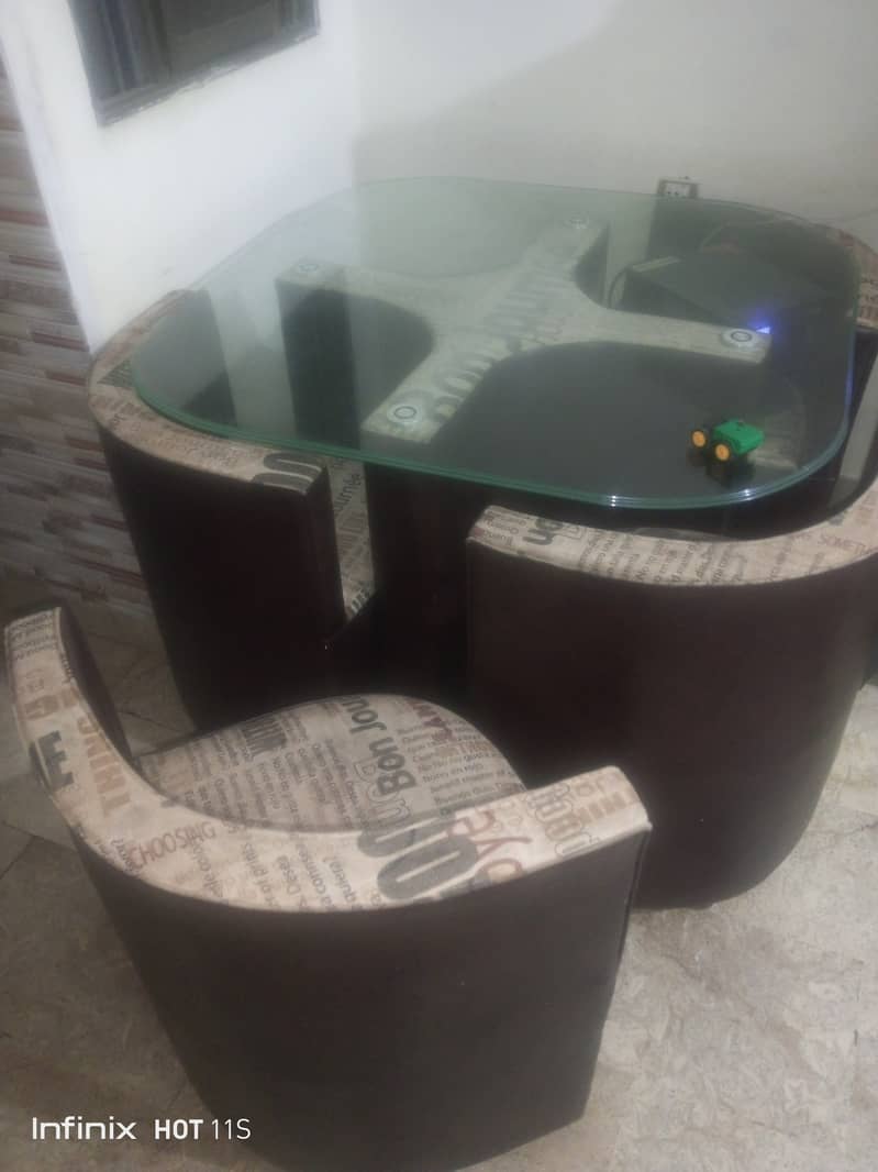 Dining table 3
