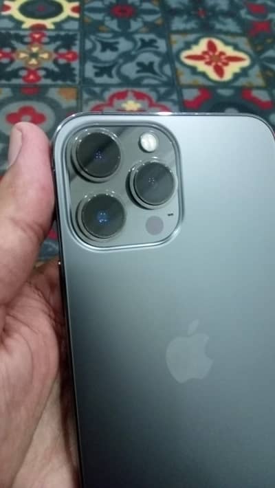 Apple iPhone 13 Pro Max