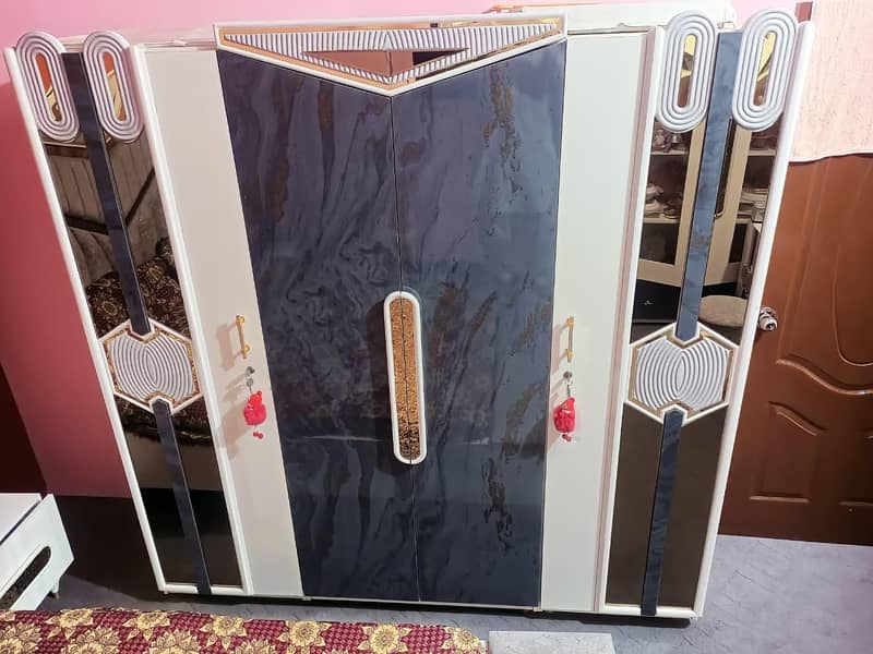 wardrobe +Bed+Dressing+Divider 1