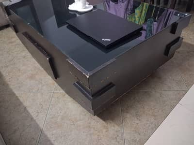 Center Table (with drawers & glass on top)