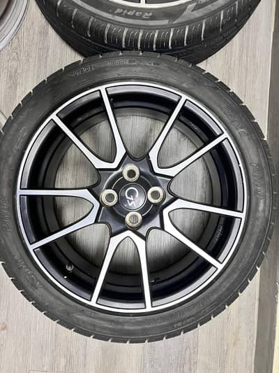 Toyota Aqua GS 17" Genuine alloy rims