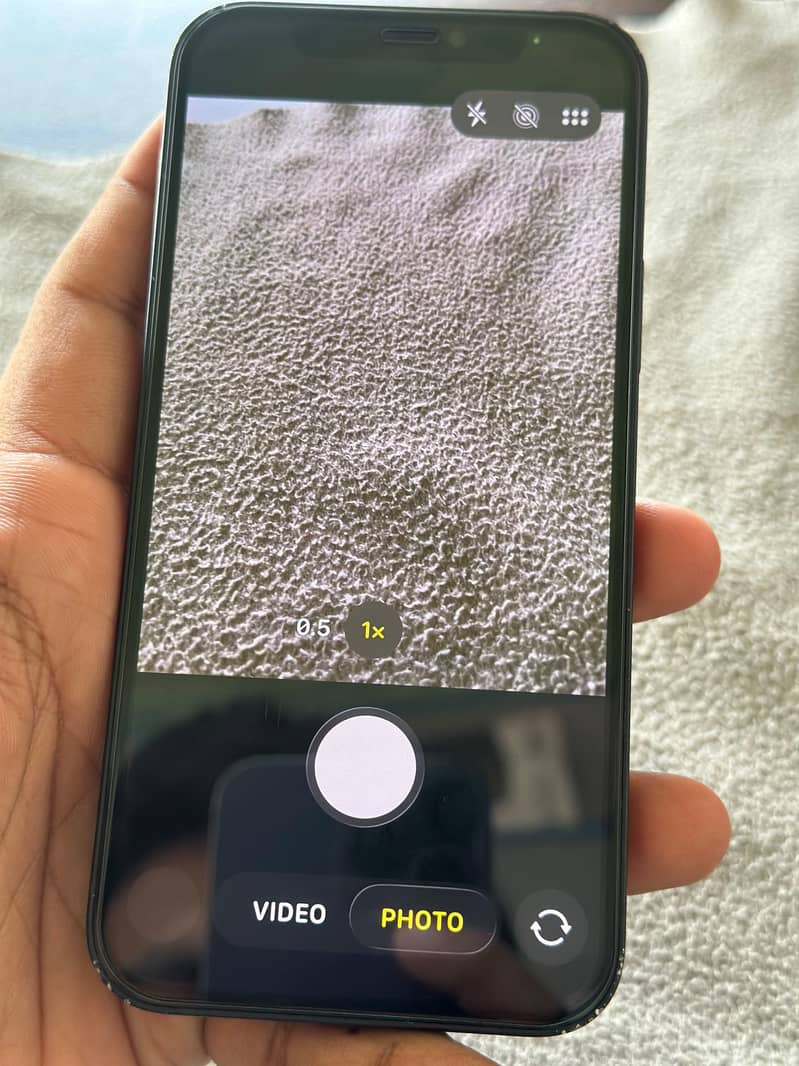 Apple iPhone 12 10