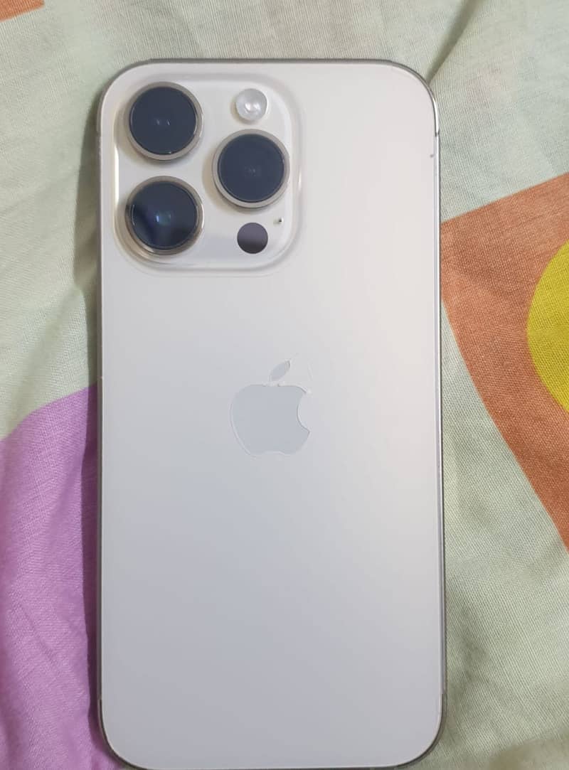 iPhone 14 Pro 0