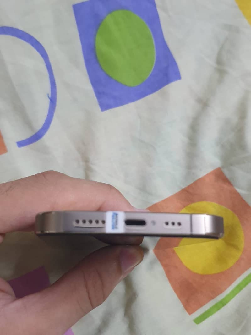 iPhone 14 Pro 5