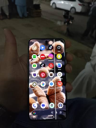 Google Pixel 8 – 128GB (Android 17)