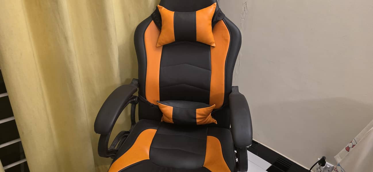 Study table & chair 2