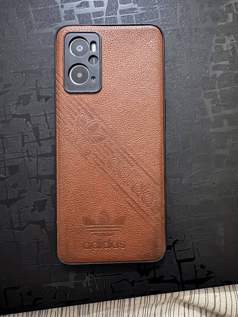 OPPO A76 0