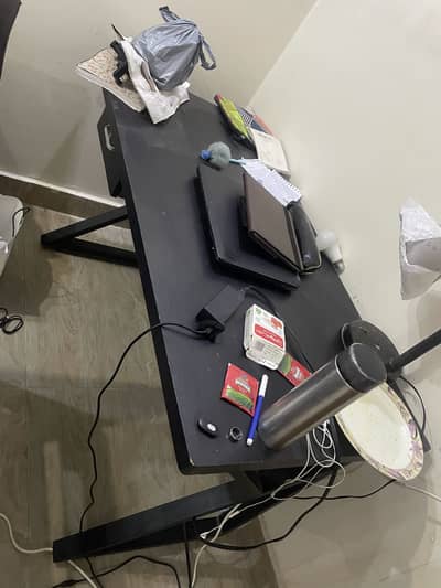 Study Table Jet Black Brand New 10/10