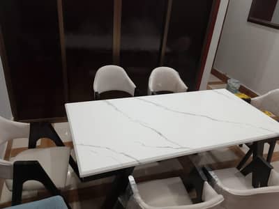 6 seater dinning table