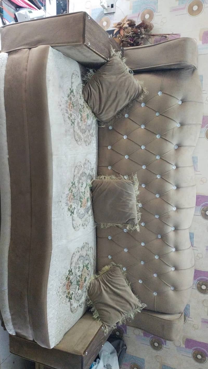 Sofa set good condition 1
