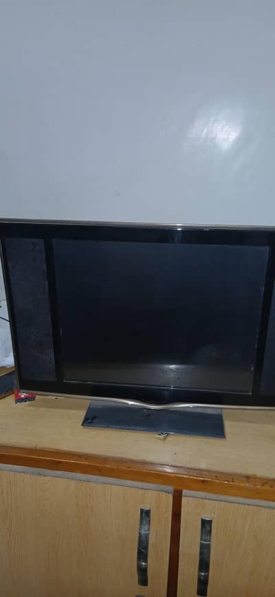 LCD CHINA 22 INCH FOR SALE