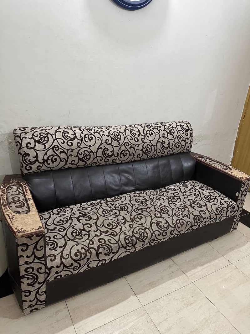 5 Seater Sofa Set 0